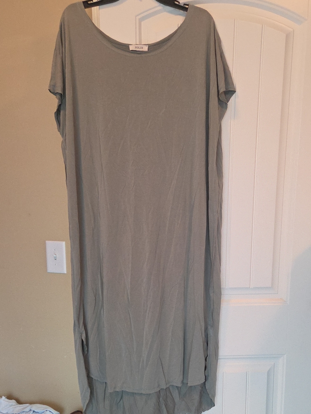 Jolie Sage Green Maxi Dress
